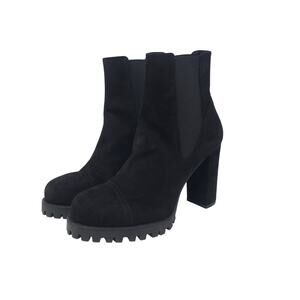 Stuart Weitzman Wenda Lugged Sole Chelsea Boots Black Suede Size 38.5 US 8